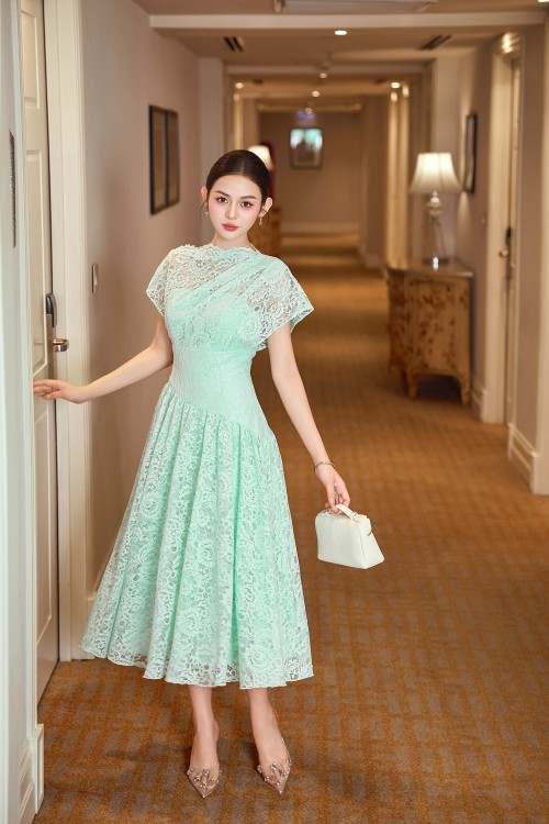 Sixdo Mint Lace Flared Dress